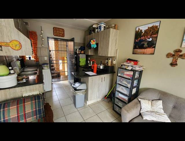 2 BEDROOM APARTMENT FOR SALE IN MONTANA TUINE